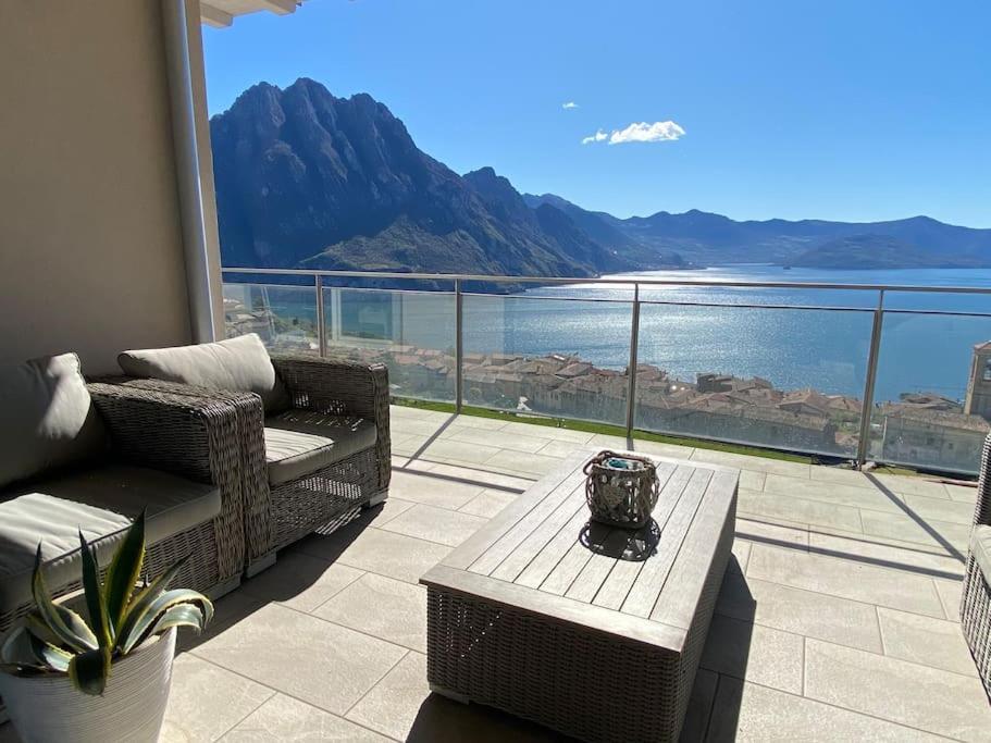 Piccolo Paradiso Vista Lago Con Piscina Privata Riva di Solto Exterior photo
